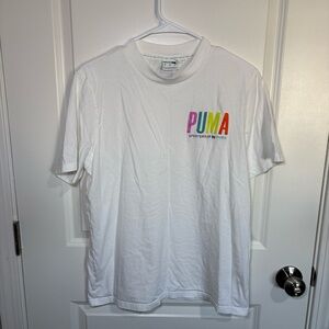 PUMA Multicolor Logo White Men's Tee